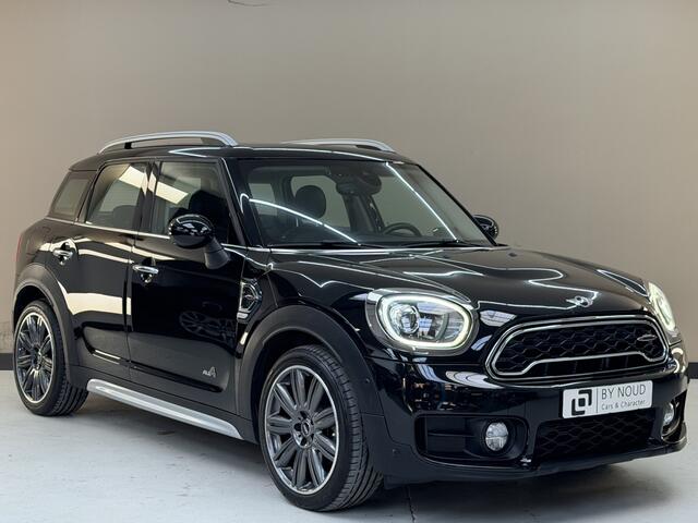 Mini COUNTRYMAN Mini 2.0 Cooper S ALL4 Chili, 192Pk, 2017, Volledig leder, Panoramadak, Groot scherm, Camera, Head up display, Stoelverwarming, Climate control, Adaptieve cruise control,