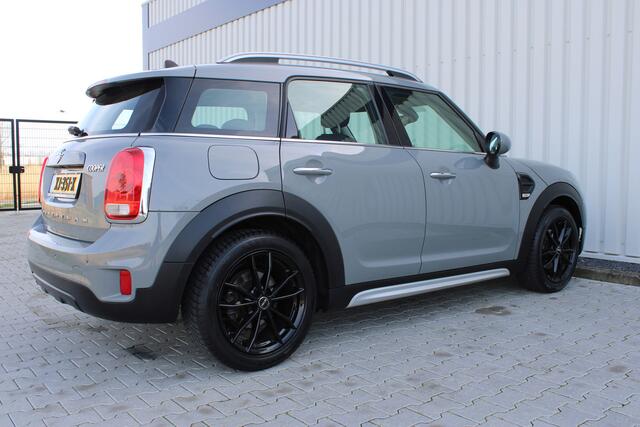 Mini COUNTRYMAN Mini 1.5 Cooper Dutch Made Edition | Incl. 12 maanden garantie | 100% dealer onderhouden | Cruise control | Climate control | Navigatie | Bluetooth |Apple carplay |