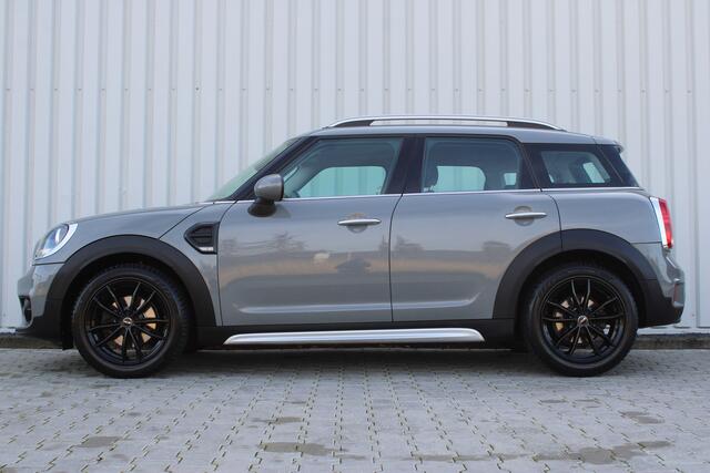 Mini COUNTRYMAN Mini 1.5 Cooper Dutch Made Edition | Incl. 12 maanden garantie | 100% dealer onderhouden | Cruise control | Climate control | Navigatie | Bluetooth |Apple carplay |