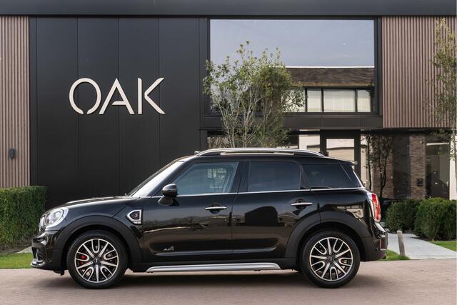 Mini COUNTRYMAN 2.0 Cooper S ALL4 | JCW-Trim | Navigatie | Panorama | Lounge Leder | Head-Up | Camera | 18"LM | Midnight Black
