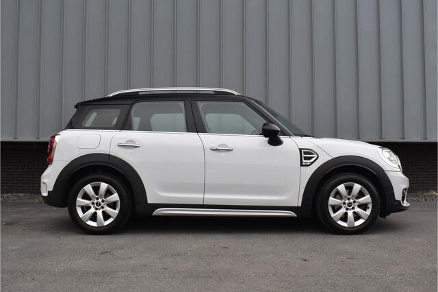 Mini COUNTRYMAN Mini 1.5 Cooper Chili | Trekhaak | Keyless | Navi | Clima | NL Auto