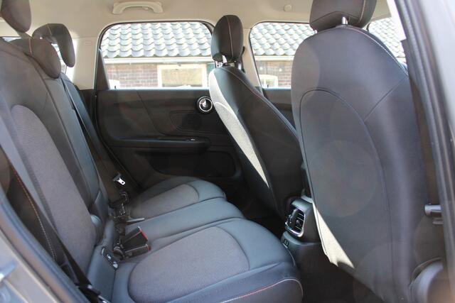 Mini COUNTRYMAN Mini 1.5 Cooper Business Edition NAVI ECC LED AUTOM 142000KM!!!