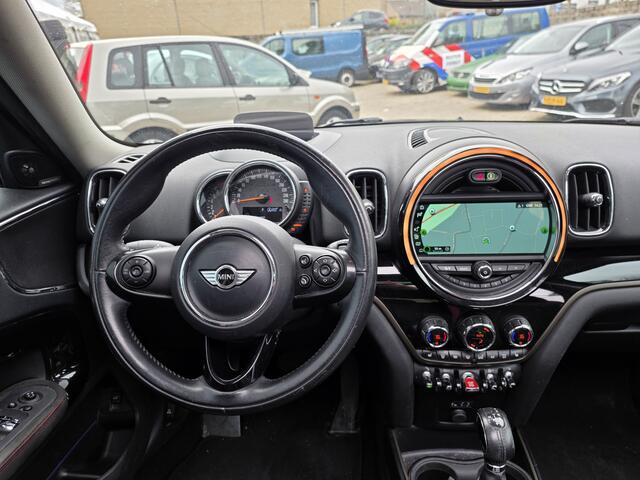 Mini COUNTRYMAN Mini 1.5 Cooper JCW PACK NAVI PDC HUD LEER PANODAK