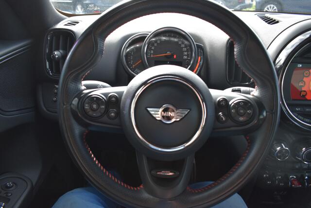 Mini COUNTRYMAN Mini 2.0 Cooper D Chili JOHN COOPER WORKS