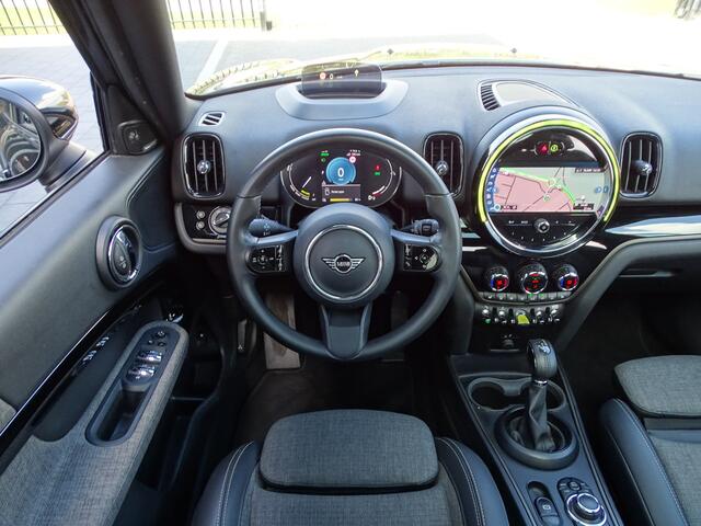 Mini COUNTRYMAN 1.5 Cooper SE ALL4 Pano.dak Memory stoelen Harman/kardon Camera Comforttoegang Adaptive-Cruise Head-Up 17''LM Velgen