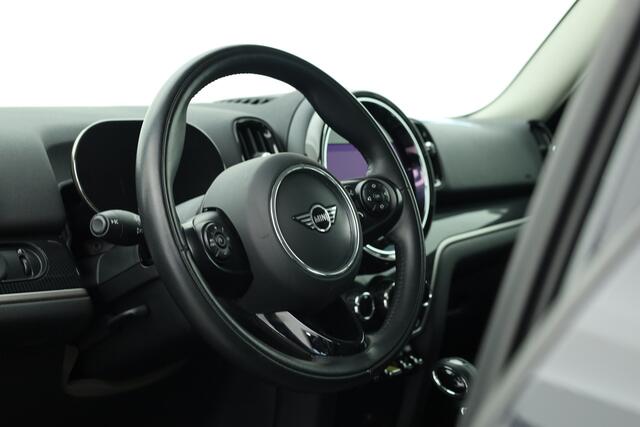 Mini COUNTRYMAN Mini 1.5 Cooper S E ALL4 | Cruise | Elek. Klep | Stoelverw. | Nav+CarPlay | Dig. Cockpit | Sfeerverl. | LED | PDC V