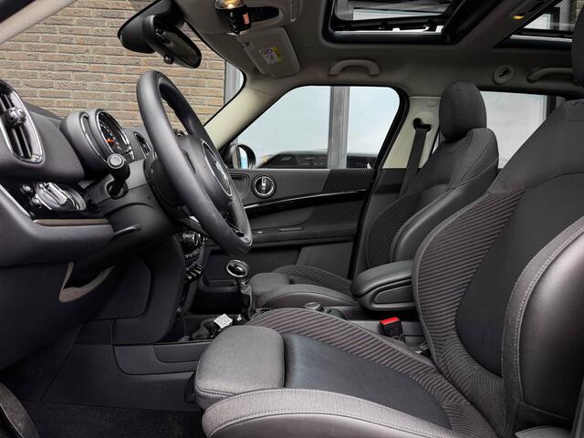 Mini COUNTRYMAN Mini 1.5 Cooper S E ALL4 Chili | All Black | Pano | 18"| HUD | Ad. Li | Sportstoelen |
