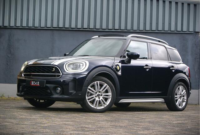 Mini COUNTRYMAN Mini 1.5 220pk Cooper SE ALL4 Panoramadak/Harman-Kardon/Acc/Memory Aut