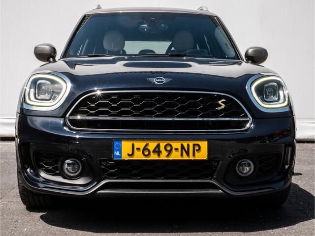 Mini COUNTRYMAN 1.5 Cooper S E ALL4 Plug-in JCW Pakket/ Harman-Kardon/ Head-up/ Leer/ Sportstoelen/ Camera/ Dab/ Carplay