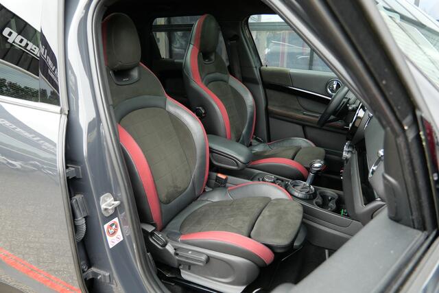 Mini COUNTRYMAN 2.0 John Cooper Works ALL4 Chili | Pano | H&K | Camera | LED | Trekhaak | FULL OPTION!