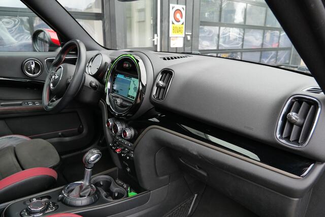 Mini COUNTRYMAN 2.0 John Cooper Works ALL4 Chili | Pano | H&K | Camera | LED | Trekhaak | FULL OPTION!