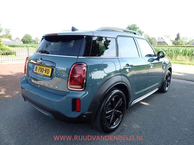 Mini COUNTRYMAN 1.5 Cooper JCW PAKKET !! FACELIFT !! / KEYLESS / PANO / CARPLAY /