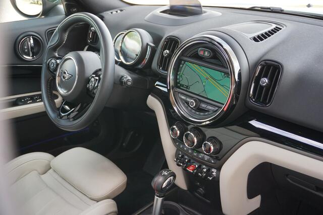 Mini COUNTRYMAN 2.0 Cooper S ALL4 Chili | Full option