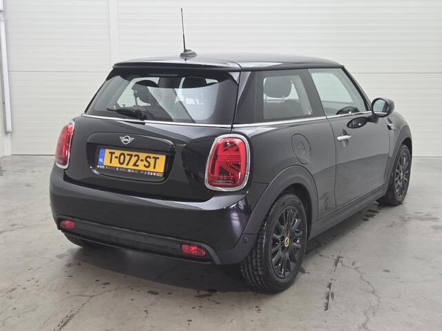 Mini Electric Mini Classic 33 kWh | Camden editie | Clima | Navi |*