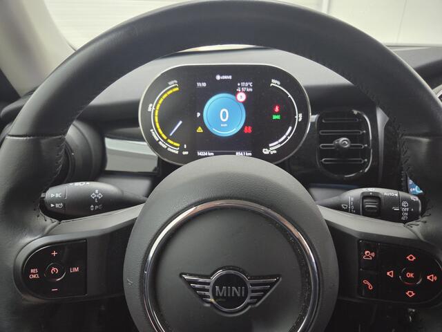 Mini Electric Mini Classic 33 kWh | Camden editie | Clima | Navi |*