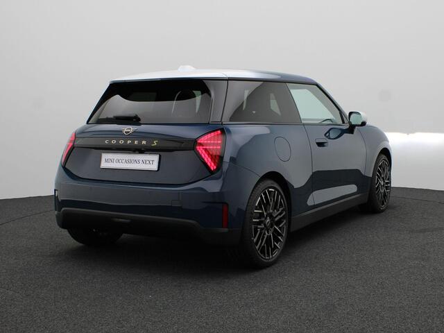 Mini Electric Mini Cooper SE Favoured M 54.2 kWh