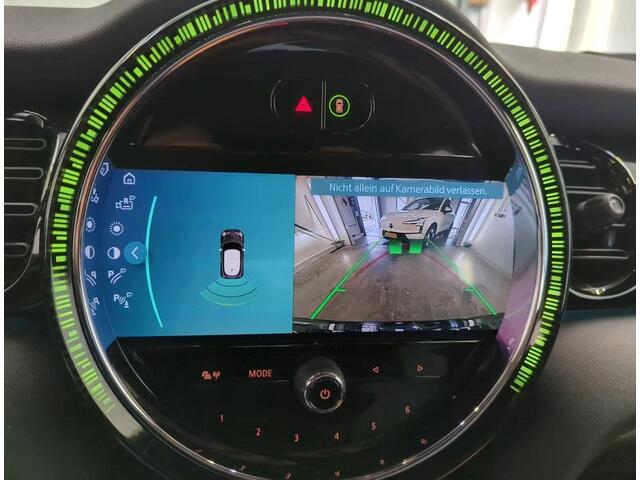 Mini Electric Mini MINI Yours 135KW / 33 kWh Comfort plus / Driving Ass./ Leder / Navigatie / Pdc+Camera / Harman Kardon / 100% Elektrisch, 100% Stijlvol