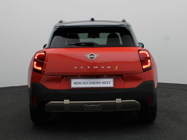 Mini Electric Mini Aceman SE Favoured XL 54.2 kWh Demo voertuig korting per gereden kilometer. Neem contact op voor de actuele prijs