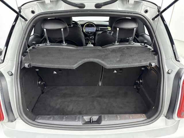 Mini Electric Mini Charged 33 kWh 184PK | Harman Kardon Audio | Head-Up Display | Lederen Bekleding | Stoelverwarming | Achteruitrijcamera | BTW Auto