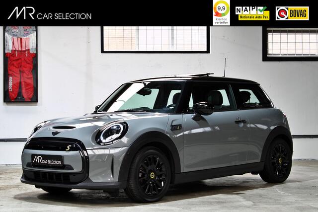 Mini Electric Mini Business Edition 33 kWh | Panoramadak | Driving Assist | Comfort Plus | NL auto | BTW |
