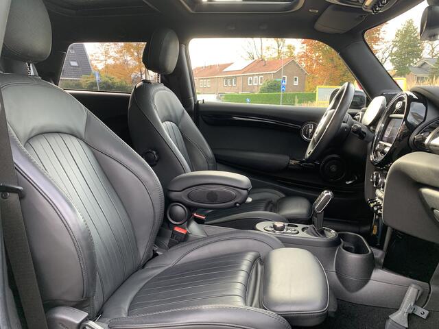 Mini Electric Mini Yours 33 kWh, Pano | Sport leder | Camera