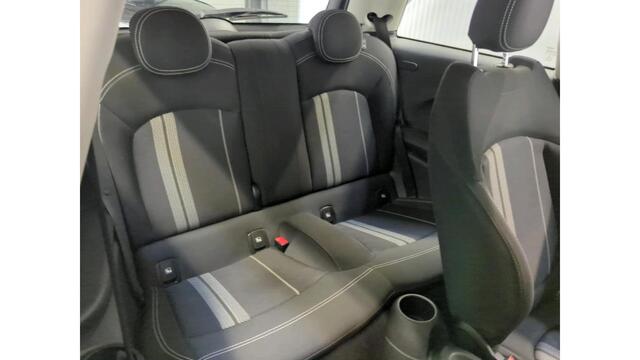 Mini Electric Mini Basic 33 kWh NL-AUTO | NAVI | DEALERONDERHOUD