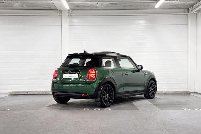 Mini Electric 3-deurs Camden Plus Edition | Achteruitrijcamera | Stuurwielverwarming | Harman Kardon