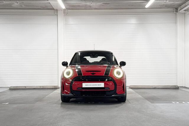 Mini Electric 3-deurs Camden Plus Edition | Glazen panoramadak | Comfort Acces | Essence Pack