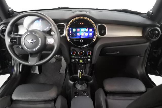 Mini Electric Mini Classic Blackline Premium+ 17" Pano/HarmanKardon/Crosspunch/Keyless