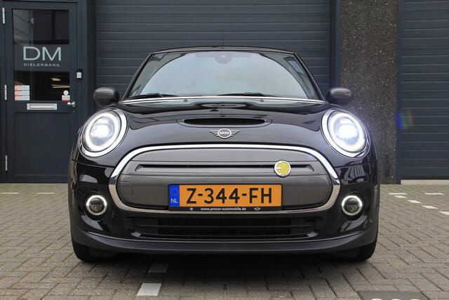 Mini Electric Cooper SE Facelift | Business | Yours | Union Black | Vol in de opties | Enigmatic Black Metallic