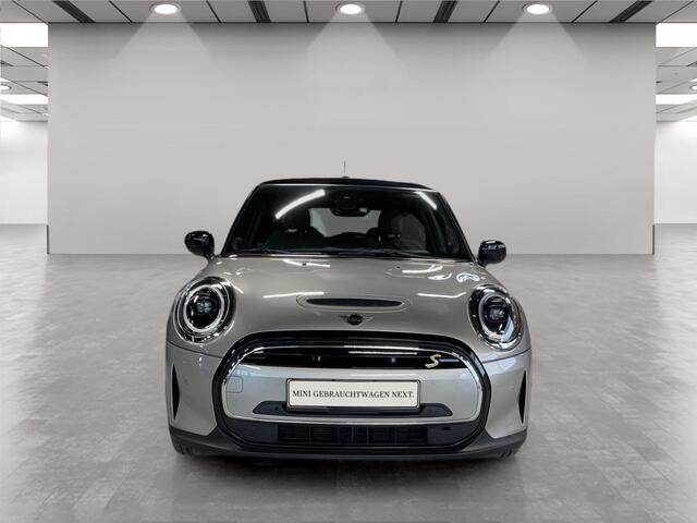 Mini Electric Cooper SE Classic Head-Up Harman/Kardon Panoramadak Leder Sportstoel Neem contact op en we maken een afspraak!
