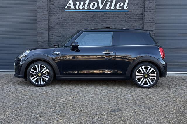 Mini Electric Mini Cooper SE | Panodak | Sportleder | Harman Kardon | Camera | Comfort Access