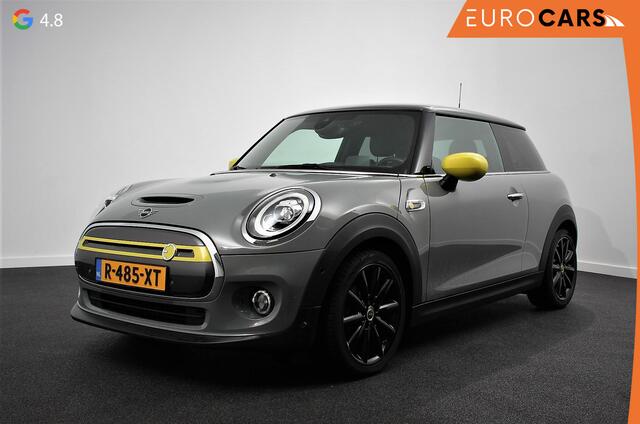 Mini Electric Cooper Charged 33 kWh | Leder | Climate Control | Cruise Control | Navigatie | Camera | Head up | Harman Kardon
