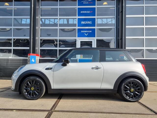 Mini Electric Mini MINI Yours 33 kWh NAVI / CAMERA / CRUISE / PDC / STOELVERWARMING