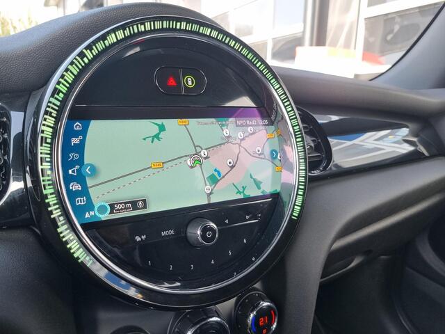 Mini Electric Mini MINI Yours 33 kWh NAVI / CAMERA / CRUISE / PDC / STOELVERWARMING