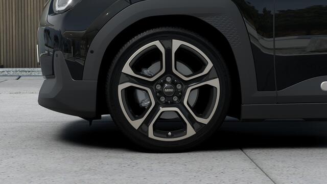 Mini Electric Mini Aceman SE Favoured M 54.2 kWh SEAF | Panoramadak | Stoelverwarming | Comfort Access