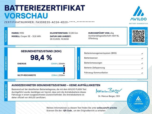 Mini Electric E COOPER SE 33 kWh ** LED, NAVI+, HALF/LEDER, PRIVACY GLAS, CAMERA ** 1e EIG - Slechts 12.280km. ** ** INFORMEER OOK NAAR ONZE AANTREKKELIJKE FINANCIAL-LEASE TARIEVEN **