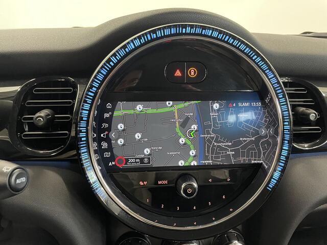 Mini Electric Essential 33 kWh Automaat | Navigatie | Apple Carplay/ Android Auto | Parkeersensoren achter | Cruise Control | Stoelverwarming | Virtual Cockpit | Climate Control