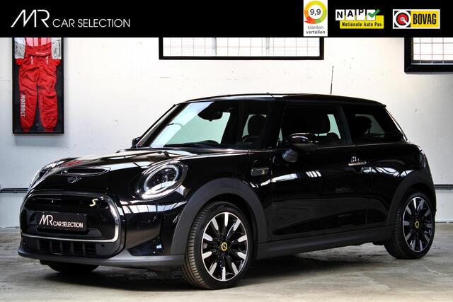 Mini Electric Mini Classic 33 kWh | Apple Carplay | Keyless | Stuurwielverwarming | NL auto | 1e eigenaar | BTW | SOH 97% |