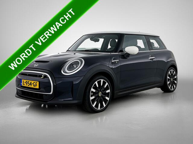 Mini Electric Cooper S MINI Yours 135KW / 33 kWh SOH 100% Comfort plus / Leder / Navigatie / Pdc+Camera / Harman Kardon / Apk 05-2027