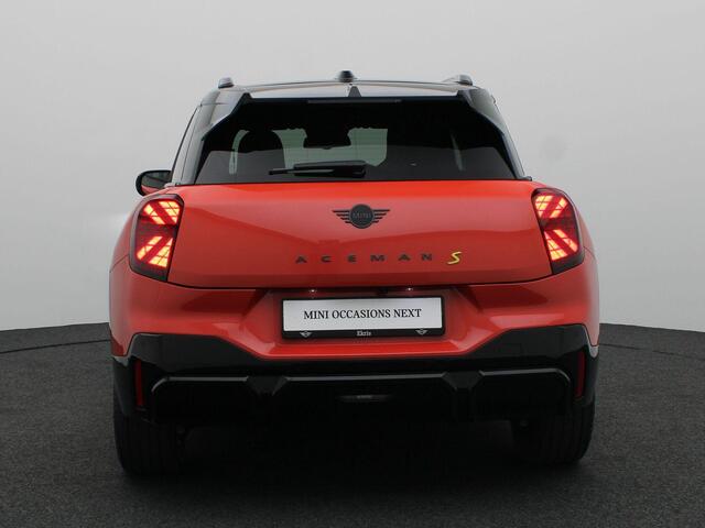 Mini Electric Aceman SE John Cooper Works Uitvoering | Pakket M | Glazen Panoramadak | 19" JCW | Stuur- en stoelverwarming | Head-Up Display | Comfort Access