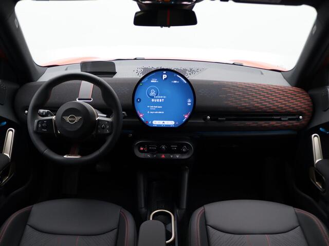 Mini Electric Aceman SE John Cooper Works Uitvoering | Pakket M | Glazen Panoramadak | 19" JCW | Stuur- en stoelverwarming | Head-Up Display | Comfort Access