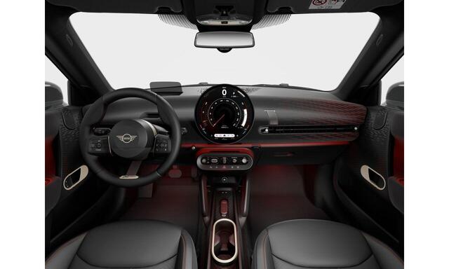 Mini Electric Mini Cooper SE John Cooper Works M 54.2 kWh | Panorama Dak | Keyless Entry | Kunstleder Bekleding | Premium Sportstoelen | Sportstuur
