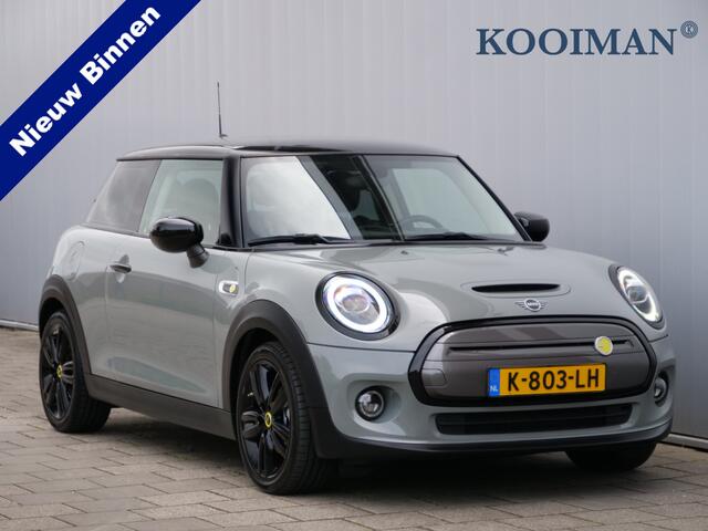 Mini Electric Mini Basic 33 kWh Automaat LED / Climate Control / Navigatie / SOH 95 %