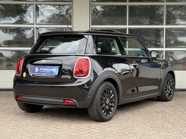 Mini Electric MINI Electric 33 kWh | PANORAMA | HARMAN KARDON | LEDEREN SPORTSTOELEN | CAMERA | KEYLESS |