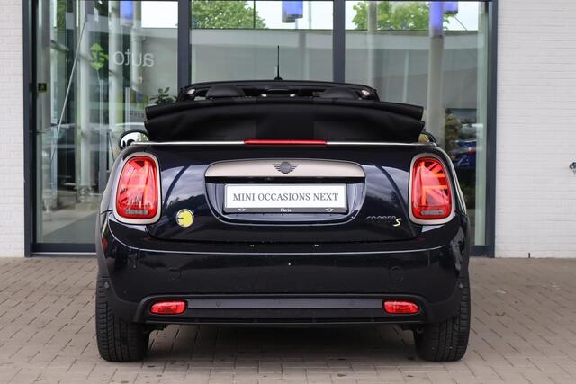 Mini Electric Cabrio MINI Yours | Harman Kardon | Active Cruise Control | Apple Carplay | Stoelverwarming