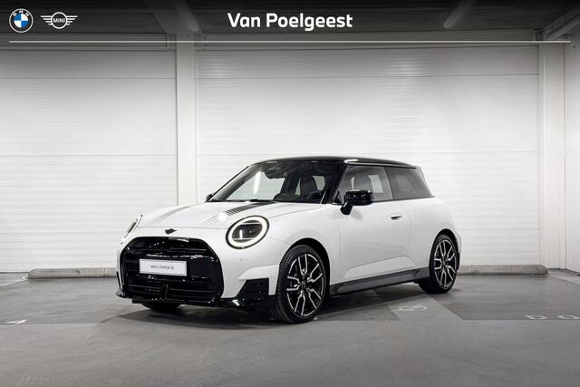 Mini Electric Cooper 3-deurs Cooper SE | John Cooper Works uitvoering | Pakket M | 18" JCW Lap Spoke 2-tone