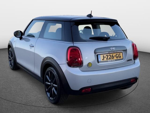 Mini Electric Mini Basic Business 33 kWh | Nav | Black optik | 96% SOH