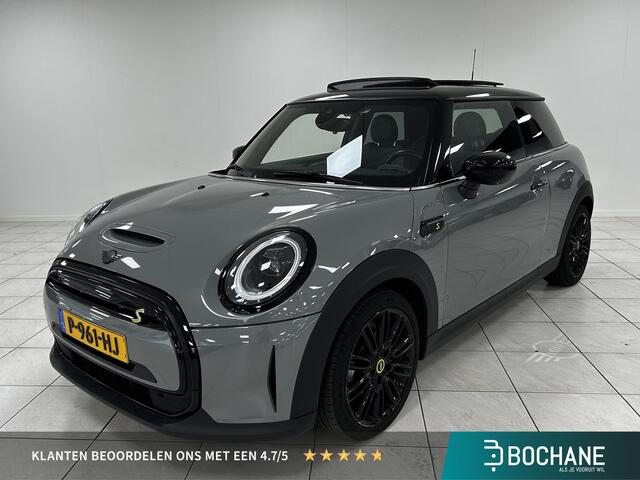Mini Electric Classic 33 kWh NAVIGATIE | ELEKTRISCH PANORAMADAK | ACHTERUITRIJCAMERA