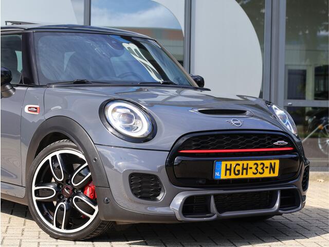 Mini John Cooper Works Mini 2.0 231PK | ACC | HUD | Harman/Kardon | Pano | Keyless |